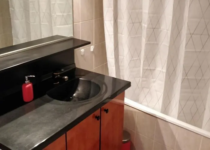 Cosy And Quiet Private Place In Valais Appartamento